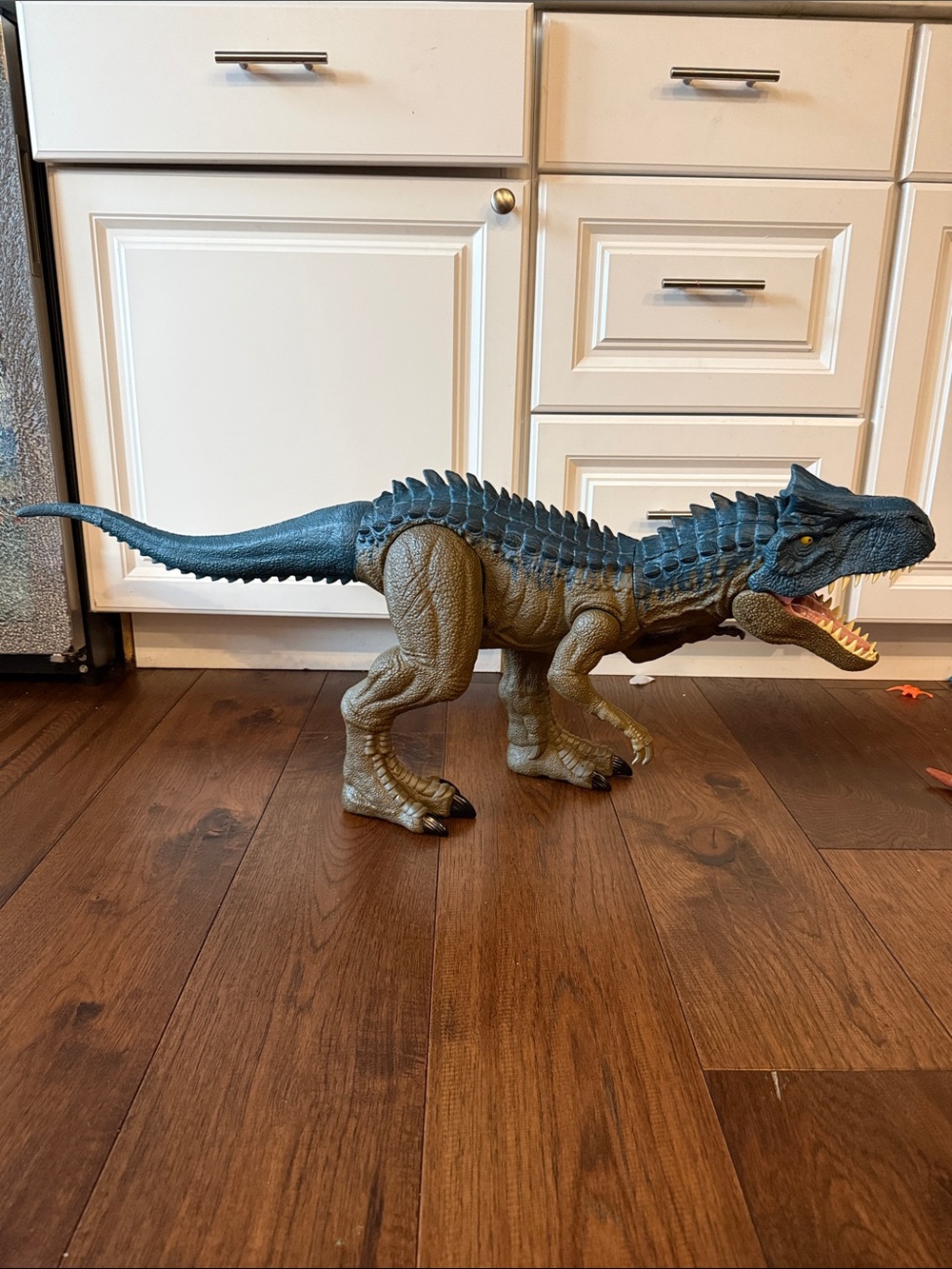 Jurassic World Chaos Theory Allosaurus Dinosaur 39”